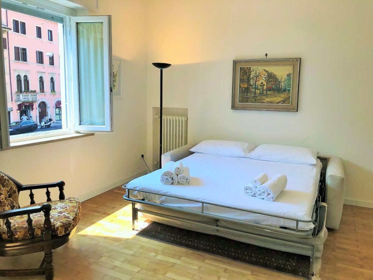Appartamento Portapalio40 Con Parcheggio Verona Dış mekan fotoğraf